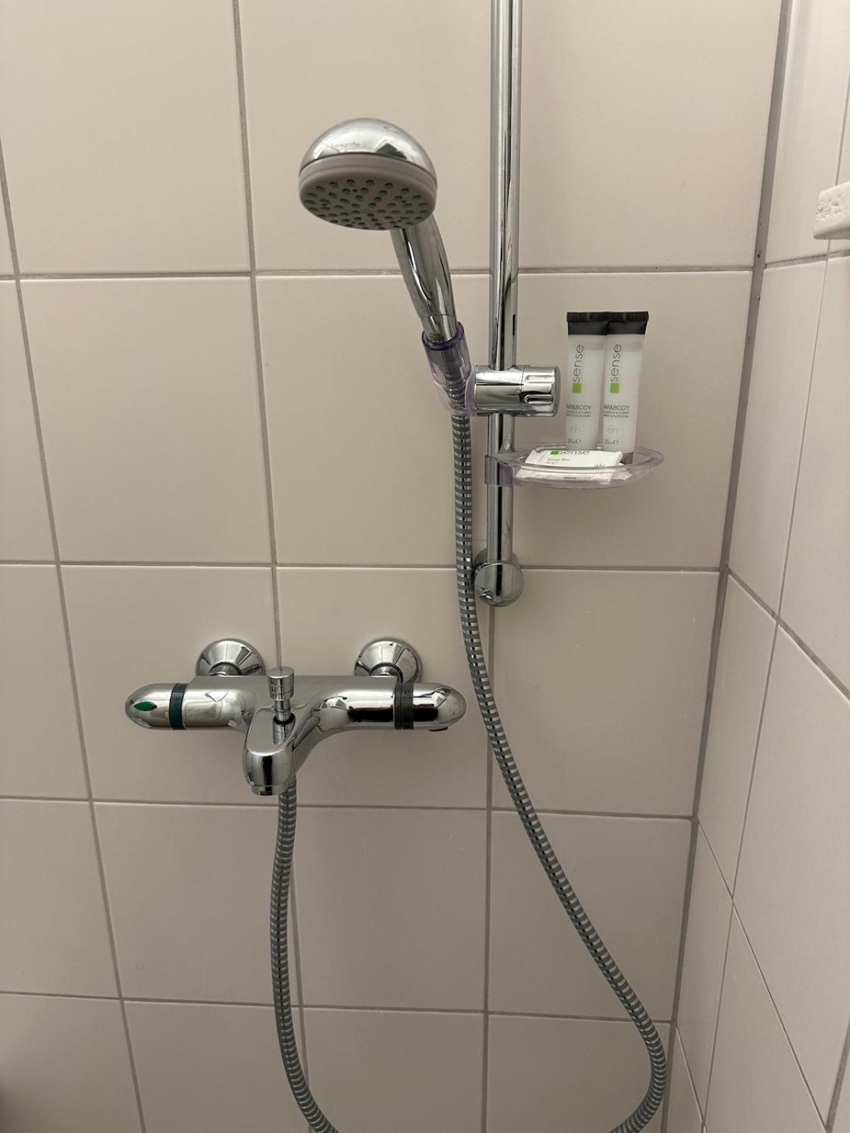Modernes Apartment - Icc Messe & Ku'Damm Naehe Mit Parkplatz Berlin Eksteriør billede